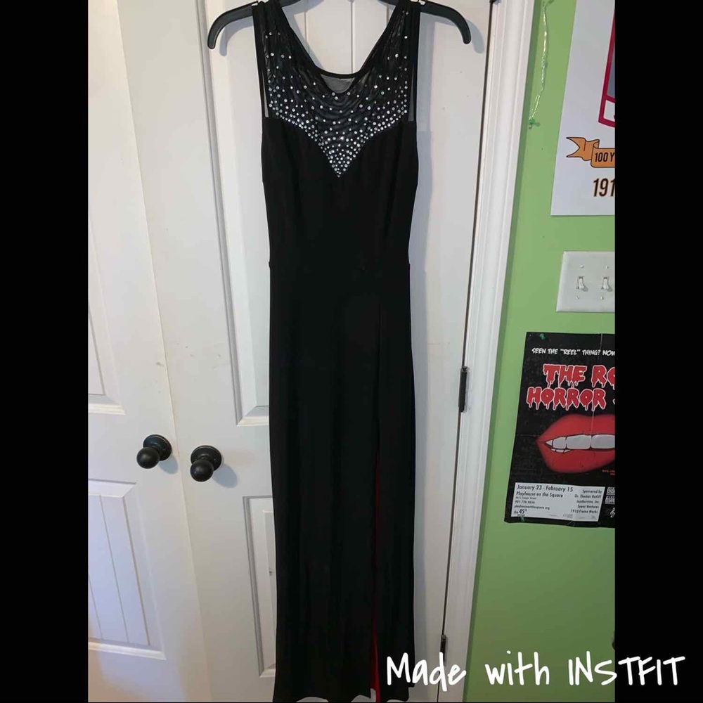 Gently Used Formal Maxi